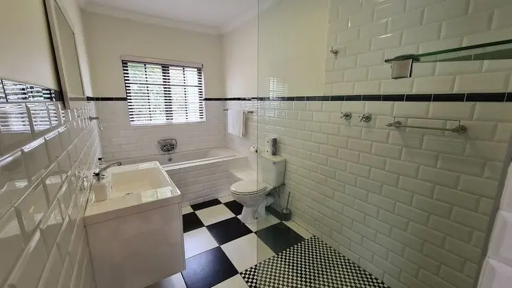 Standard Tek Büyük Yataklı Oda, 1 Büyük (Queen) Boy Yatak, Buzdolabı ve Mikrodalga, Bahçe Manzaralı