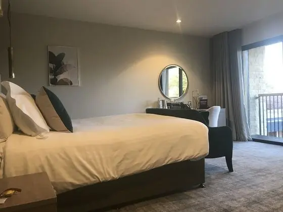 Superior Tek Büyük veya İki Ayrı Yataklı Oda (With Spa access)