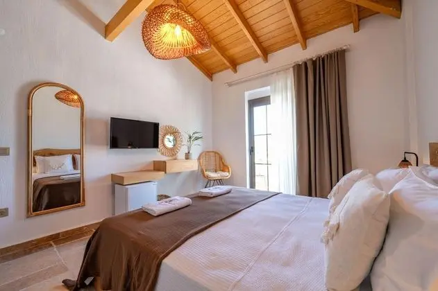 Deluxe Çift Kişilik Oda, Bahçe Manzaralı, Balkonlu