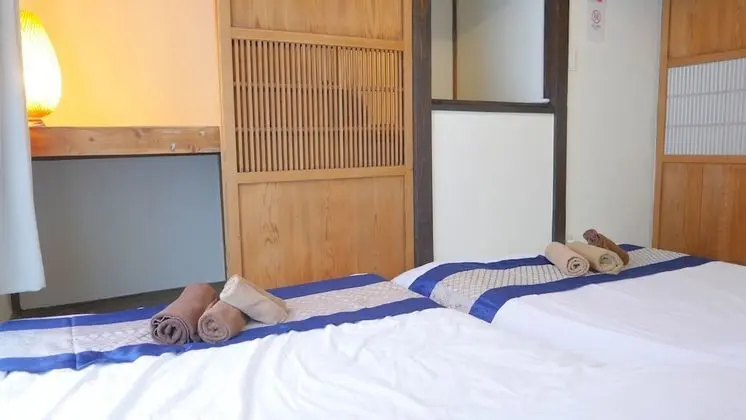 Ev (Hatsudai Japanese House)