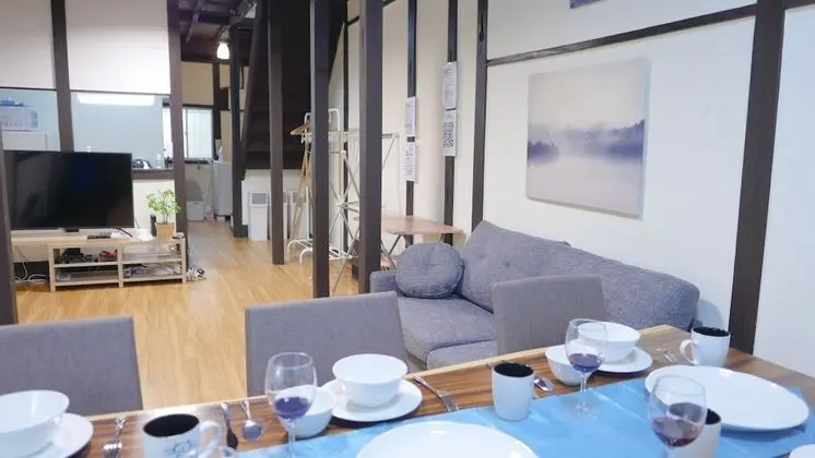 Ev (Hatsudai Japanese House)