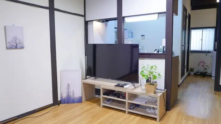 Ev (Hatsudai Japanese House)