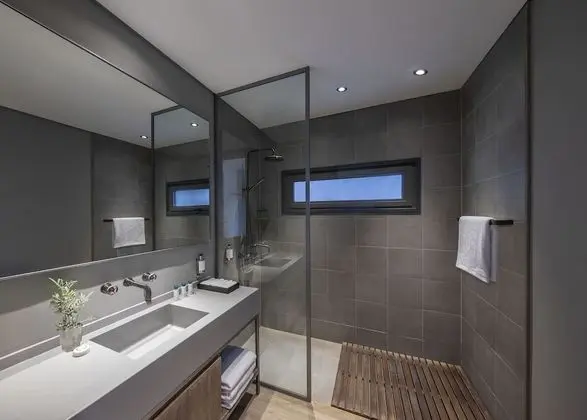 Premium Lodge with highest picturesque mountain views & outdoor terrace
