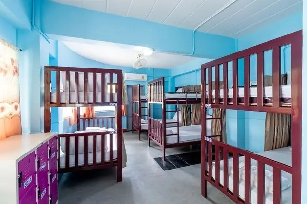 Ortak Ranzalı Oda, Sadece kadınlar için