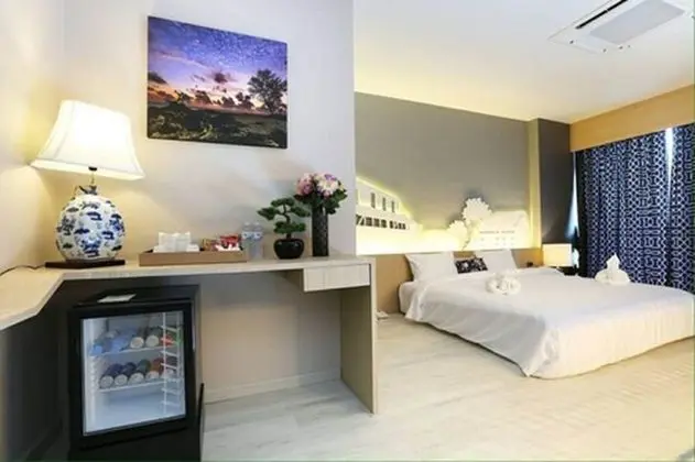 Luxury Suite