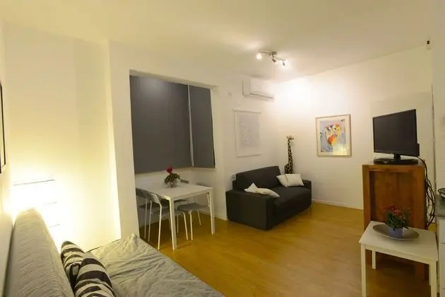 Apart Daire, 1 Yatak Odası (Hatzmaot near the sea)