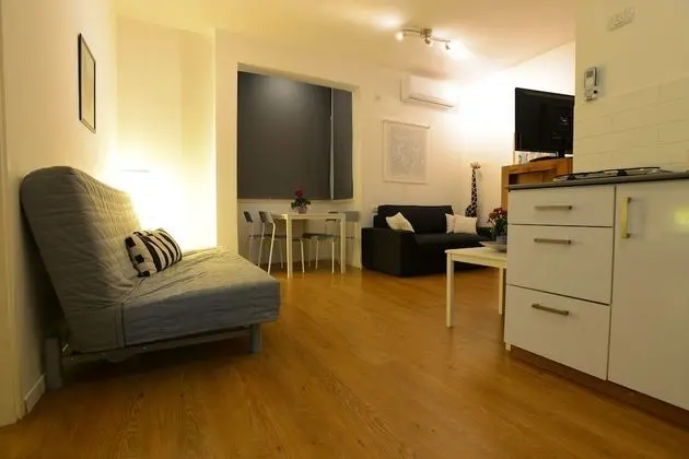 Apart Daire, 1 Yatak Odası (Hatzmaot near the sea)