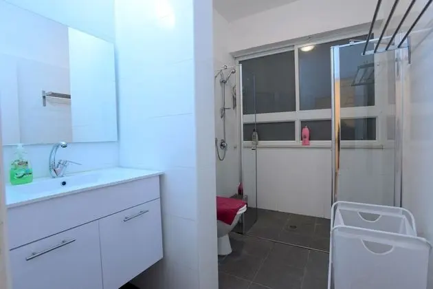 Apart Daire, 1 Yatak Odası (Hatzmaot near the sea)