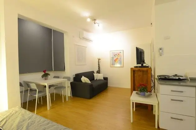 Apart Daire, 1 Yatak Odası (Hatzmaot near the sea)