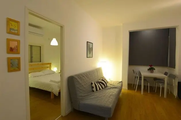 Apart Daire, 1 Yatak Odası (Hatzmaot near the sea)