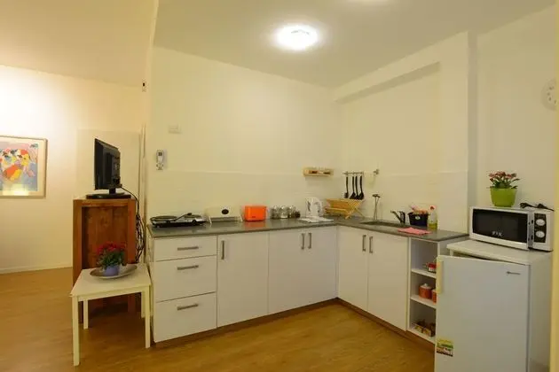 Apart Daire, 1 Yatak Odası (Hatzmaot near the sea)