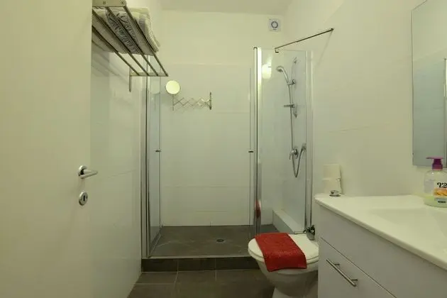 Apart Daire, 1 Yatak Odası (Hatzmaot near the sea)