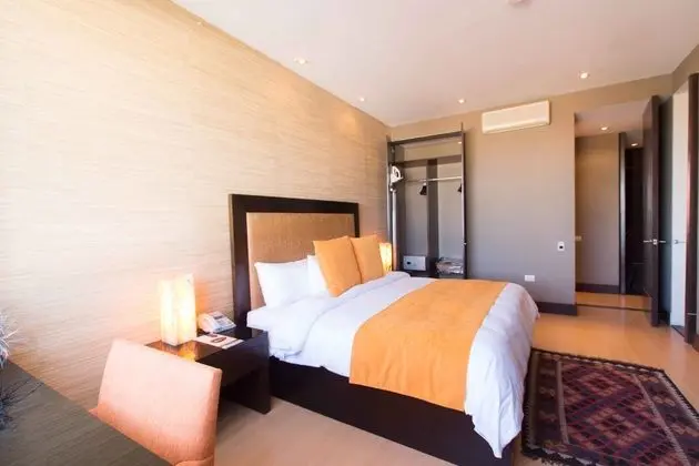 Suit Two Bedrooms