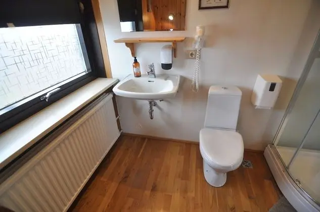 Üç Kişilik Oda, Özel Banyo