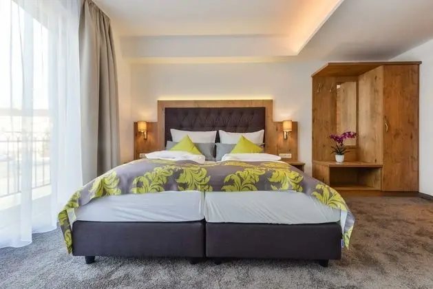 Comfort Tek Büyük Yataklı Oda