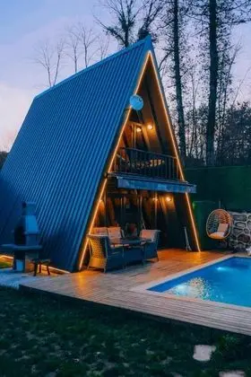 1+1 Bungalov, Isıtmalı Özel Havuzlu