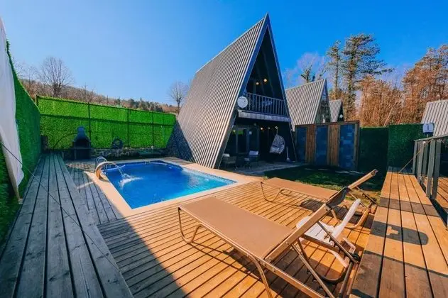 1+1 Bungalov, Isıtmalı Özel Havuzlu