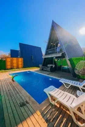 1+1 Bungalov, Isıtmalı Özel Havuzlu