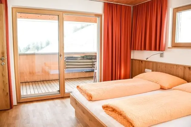 Apart Daire, Birden Çok Yatak, Dağ Manzaralı