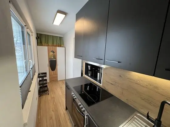 One-Bedroom Apartment Hochwurzen