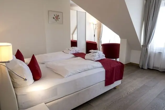 Büyük Yataklı Tek Kişilik Oda, Okyanus Manzaralı