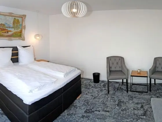 Standard Süit, Özel Banyo (Talblick)