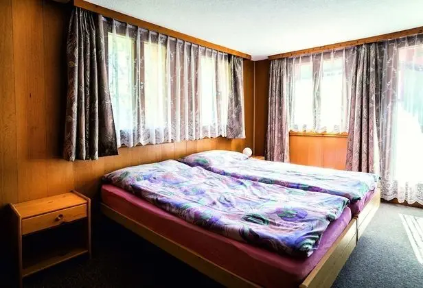 Apart Daire, 2 Yatak Odası (Apartment 13)