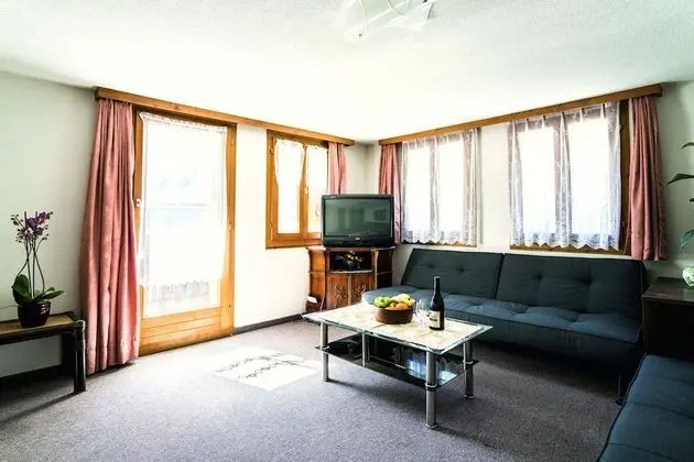 Apart Daire, 2 Yatak Odası (Apartment 13)