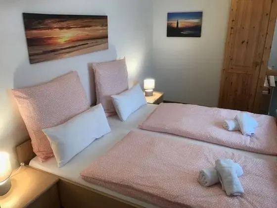 Comfort Apart Daire, 1 Yatak Odası, Teras, Bahçeli (zuzüglich Endreinigung 69,00 EUR)