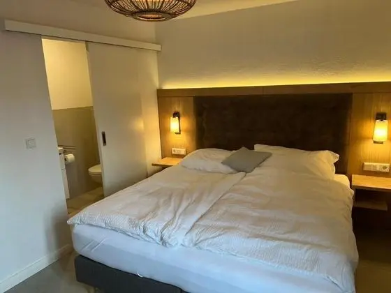Basic Tek Büyük Yataklı Oda, Şehir Manzaralı