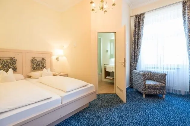 Comfort Tek Büyük Yataklı Oda