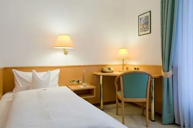 Comfort Tek Kişilik Oda