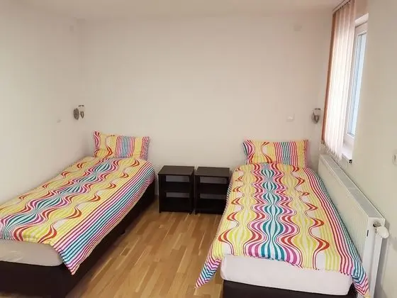 Economy Tek Büyük Yataklı Oda