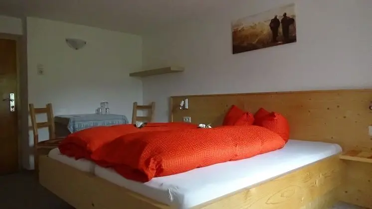 Tek Büyük Yataklı Oda, Balkon