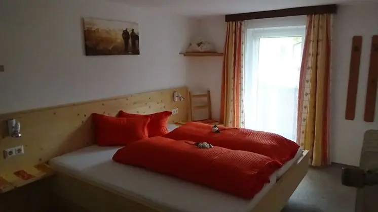 Tek Büyük Yataklı Oda, Balkon