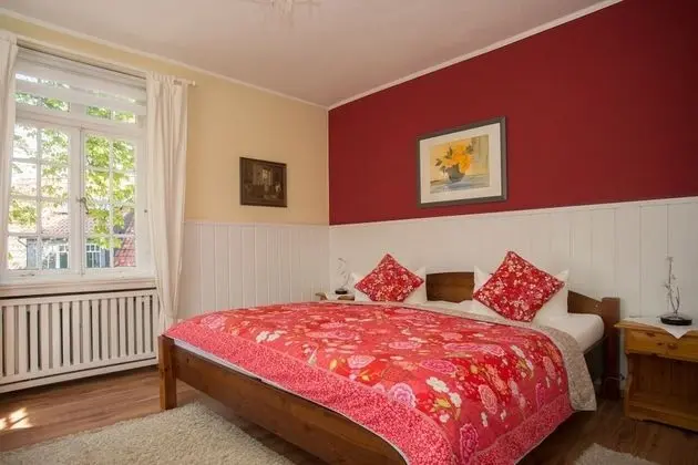 Basic Tek Büyük Yataklı Oda