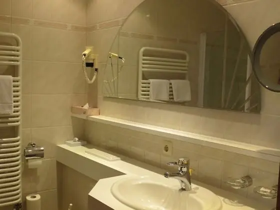 Comfort Tek Büyük Yataklı Oda, Balkon, Dağ Manzaralı