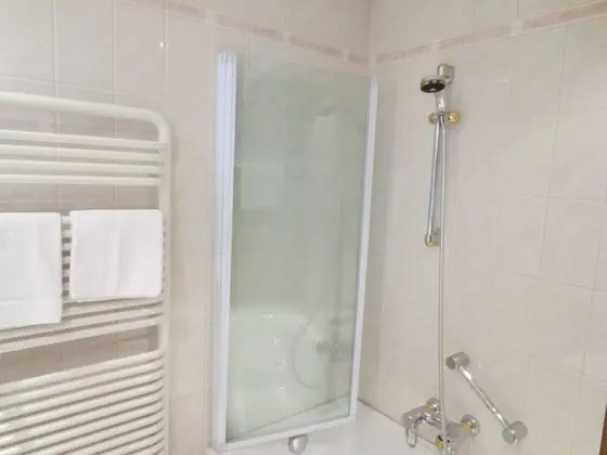 Comfort Tek Büyük Yataklı Oda, Balkon, Dağ Manzaralı