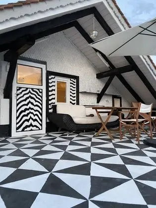 Apart Daire, Veranda (Artur)