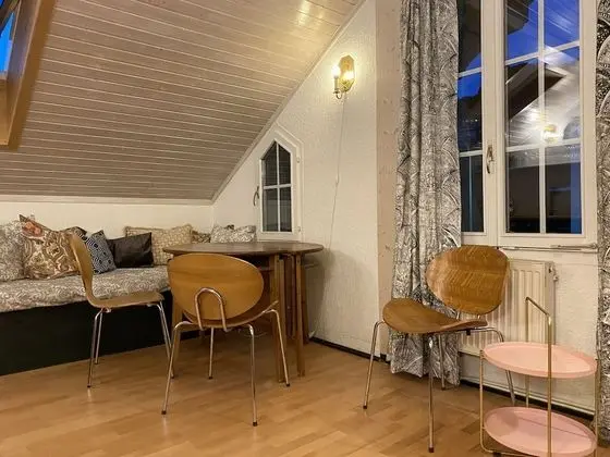 Apart Daire, Veranda (Artur)