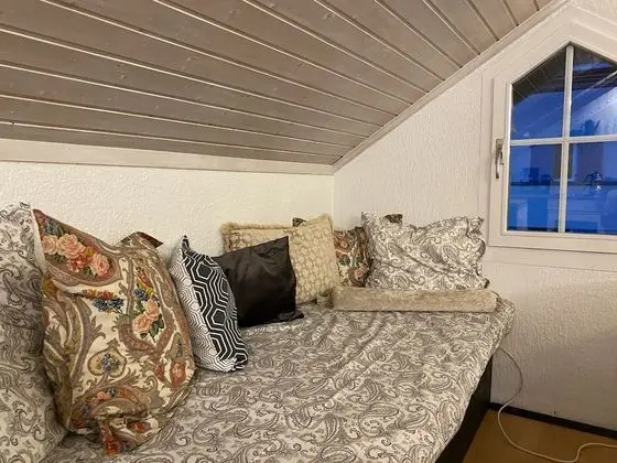 Apart Daire, Veranda (Artur)