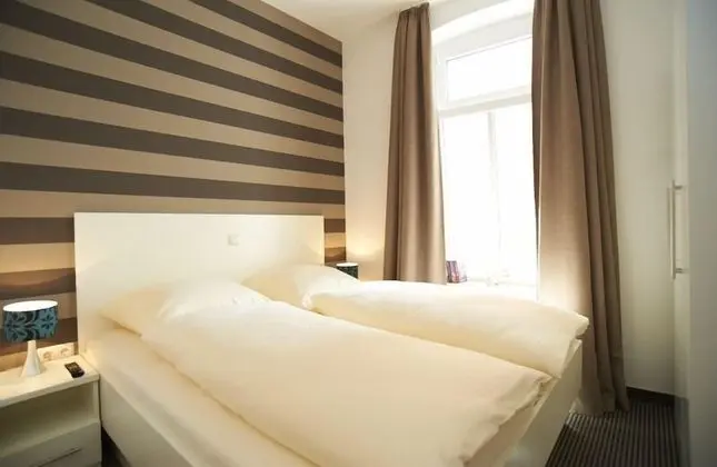 Apart Daire, 1 Yatak Odası, Balkon, Zemin Kat