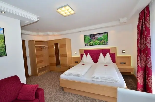 Tek Büyük Yataklı Oda, Balkon