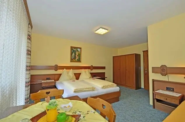 Üç Kişilik Oda, Balkon