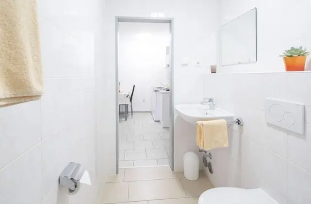 Grand Tek Büyük Yataklı Oda