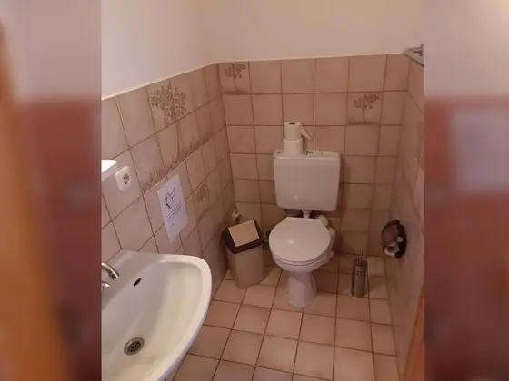 Basic Stüdyo, Özel Banyo