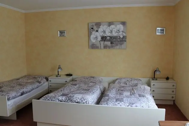 Basic Üç Kişilik Oda, Özel Banyo