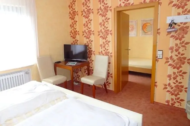 Basic Üç Kişilik Oda, Özel Banyo