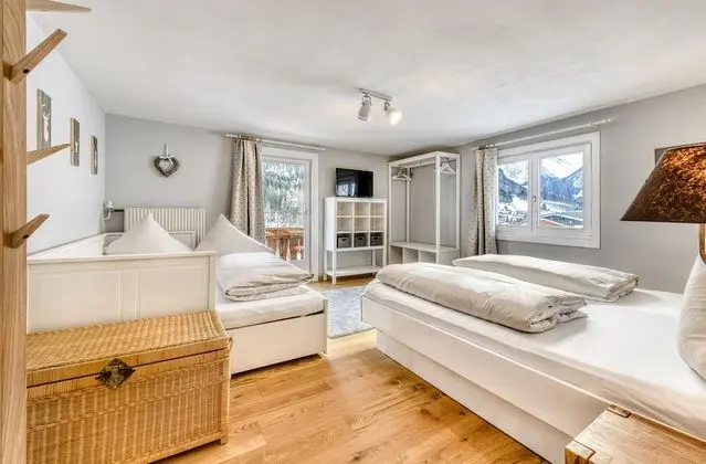 House (incl. Cleaning Fee, Laundry Package & City Tax)