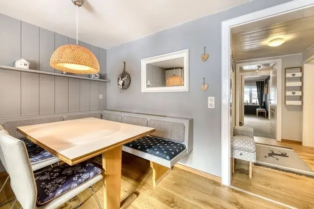 House (incl. Cleaning Fee, Laundry Package & City Tax)